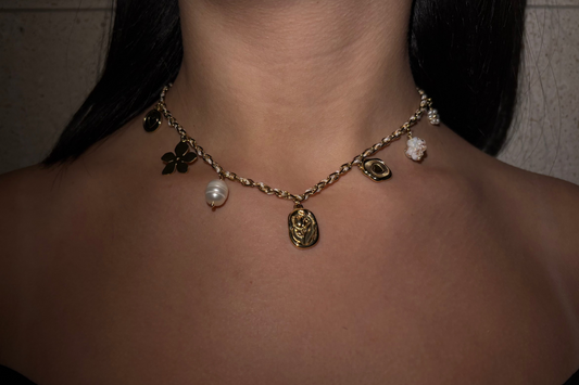COLLIER JESSICA